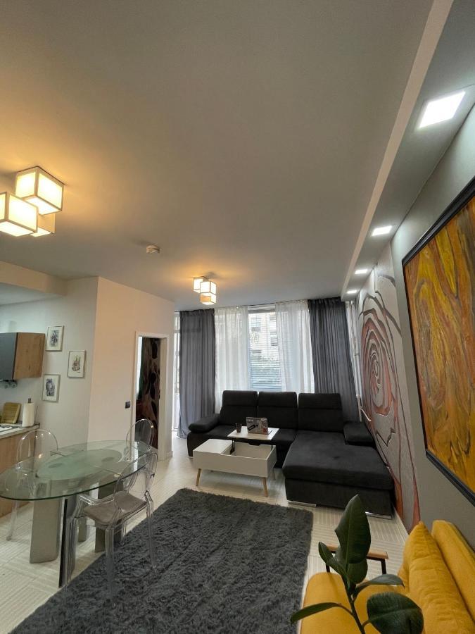 Bright: Flat With Balcony - Kitchen - Free Parking Apartment Berlin Exterior photo