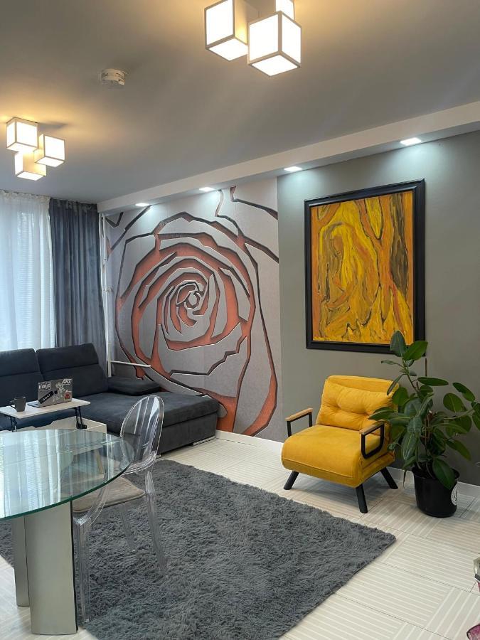 Bright: Flat With Balcony - Kitchen - Free Parking Apartment Berlin Exterior photo
